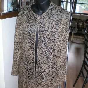 animal print duster
